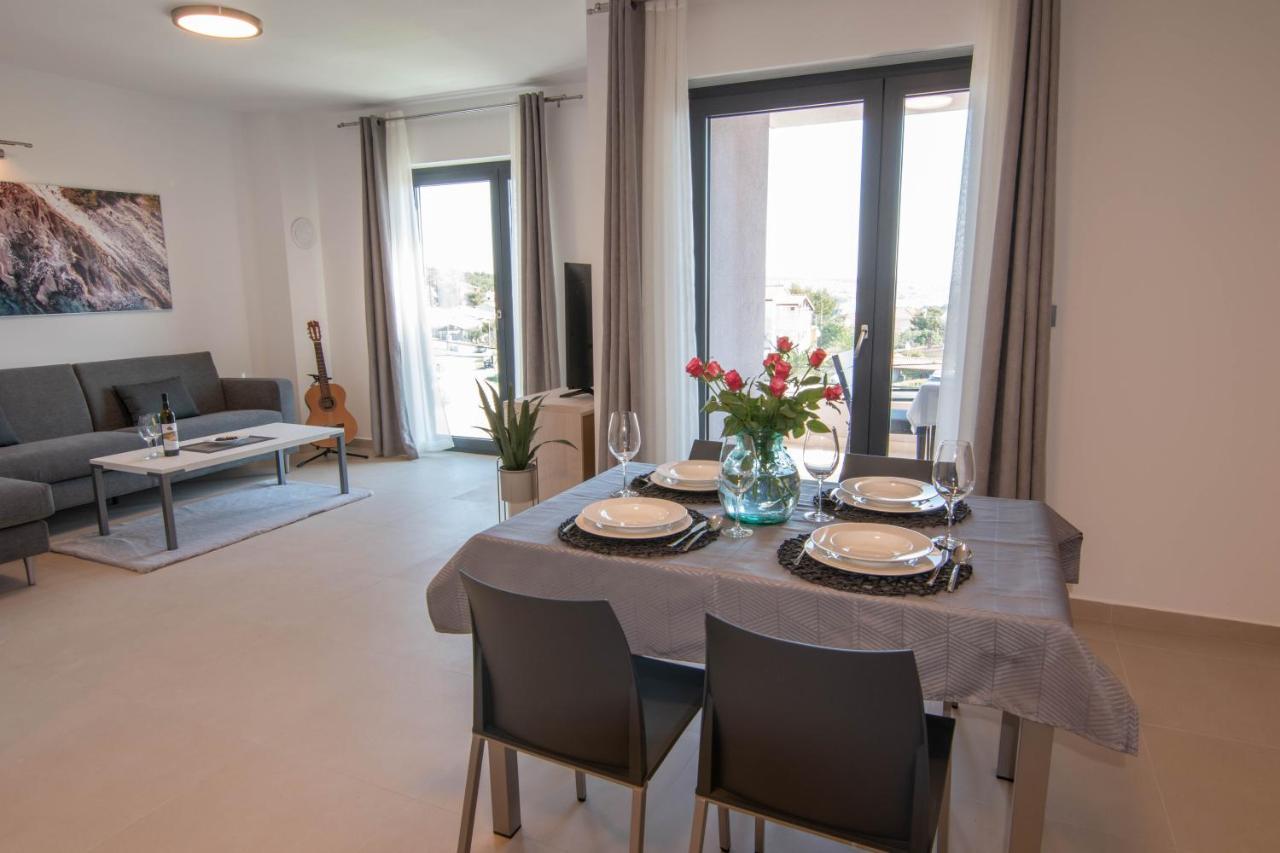 Luxury Apartment Faro With Sea View And Swimming Pool Premantura Exterior foto